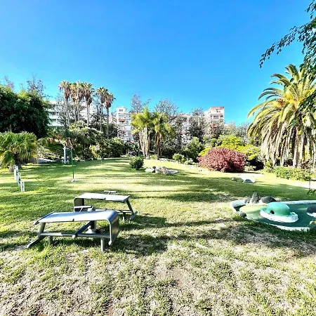 Superior Studio With Pools, Close To The Beach 아파트 *