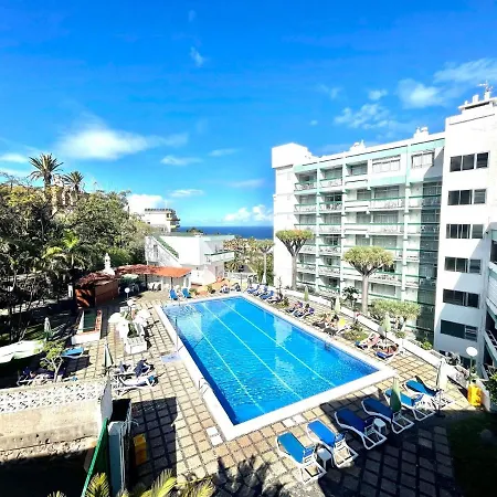 아파트 Superior Studio With Pools, Close To The Beach *