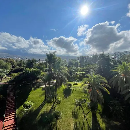 Superior Studio With Pools, Close To The Beach Apartman *